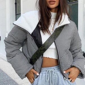 Princess Polly Black and White Checkered Puffer Jacket Sherpa White Hood XS/S